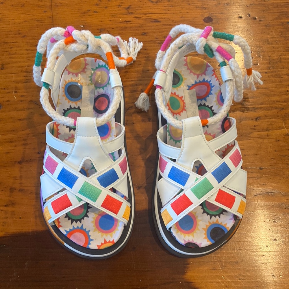 Farm Rio off white sunset anatomic sandal with back tie multi colored size 6 - Picture 4 of 16